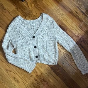 american eagle sweater size L